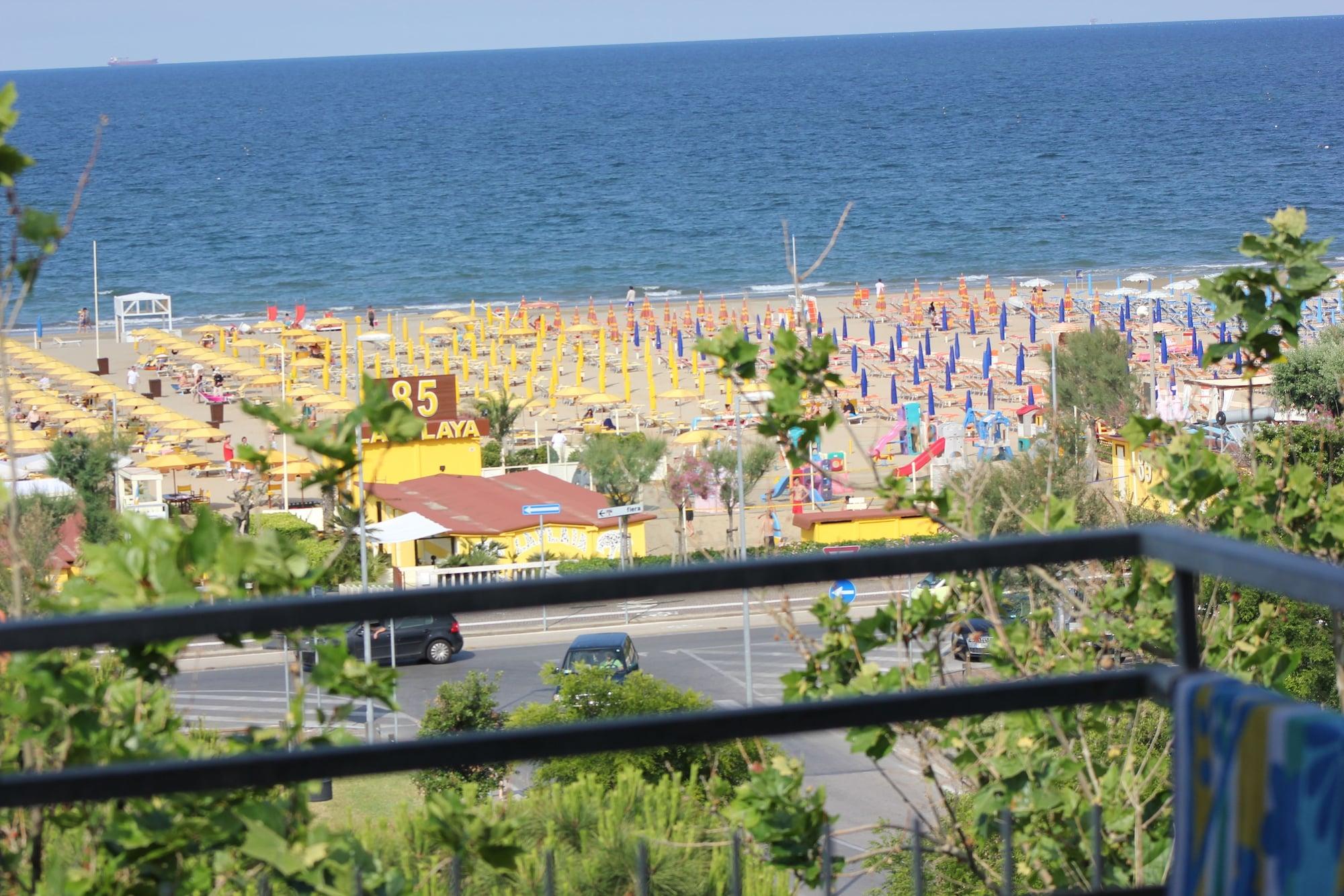 Hotel La Torretta Bramante Rimini Luaran gambar